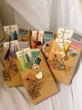 Blind Date with a Book! So cute!!